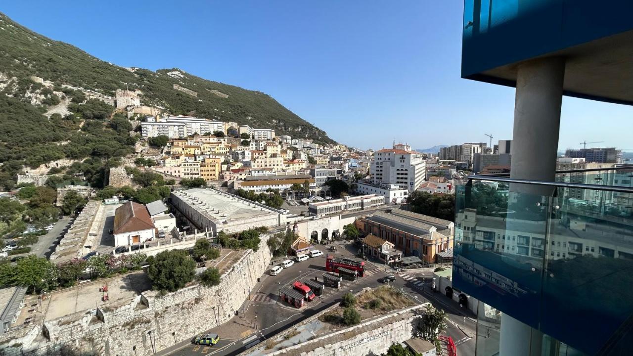 Ocean Village Luxury 2 Bed 2 Bath Apartment - Amazing Views - Pools And Jacuzzis Gibraltar Exterior foto