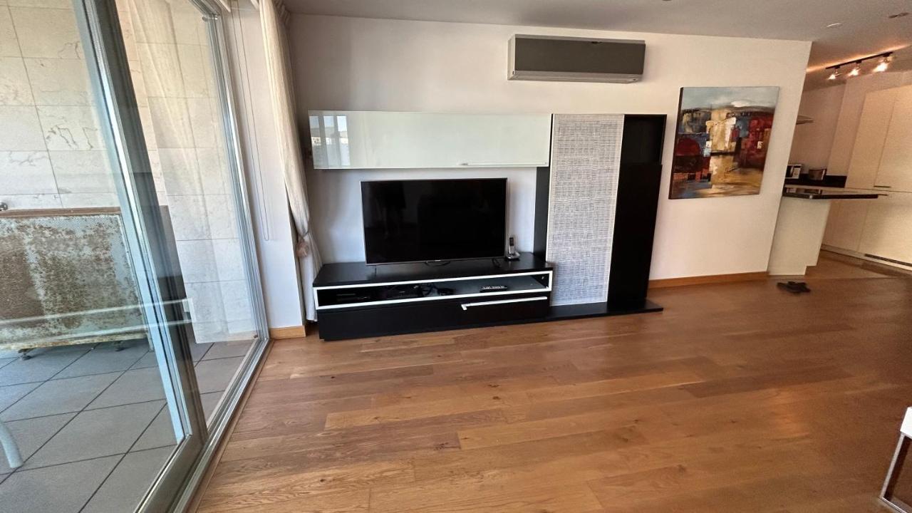 Ocean Village Luxury 2 Bed 2 Bath Apartment - Amazing Views - Pools And Jacuzzis Gibraltar Exterior foto